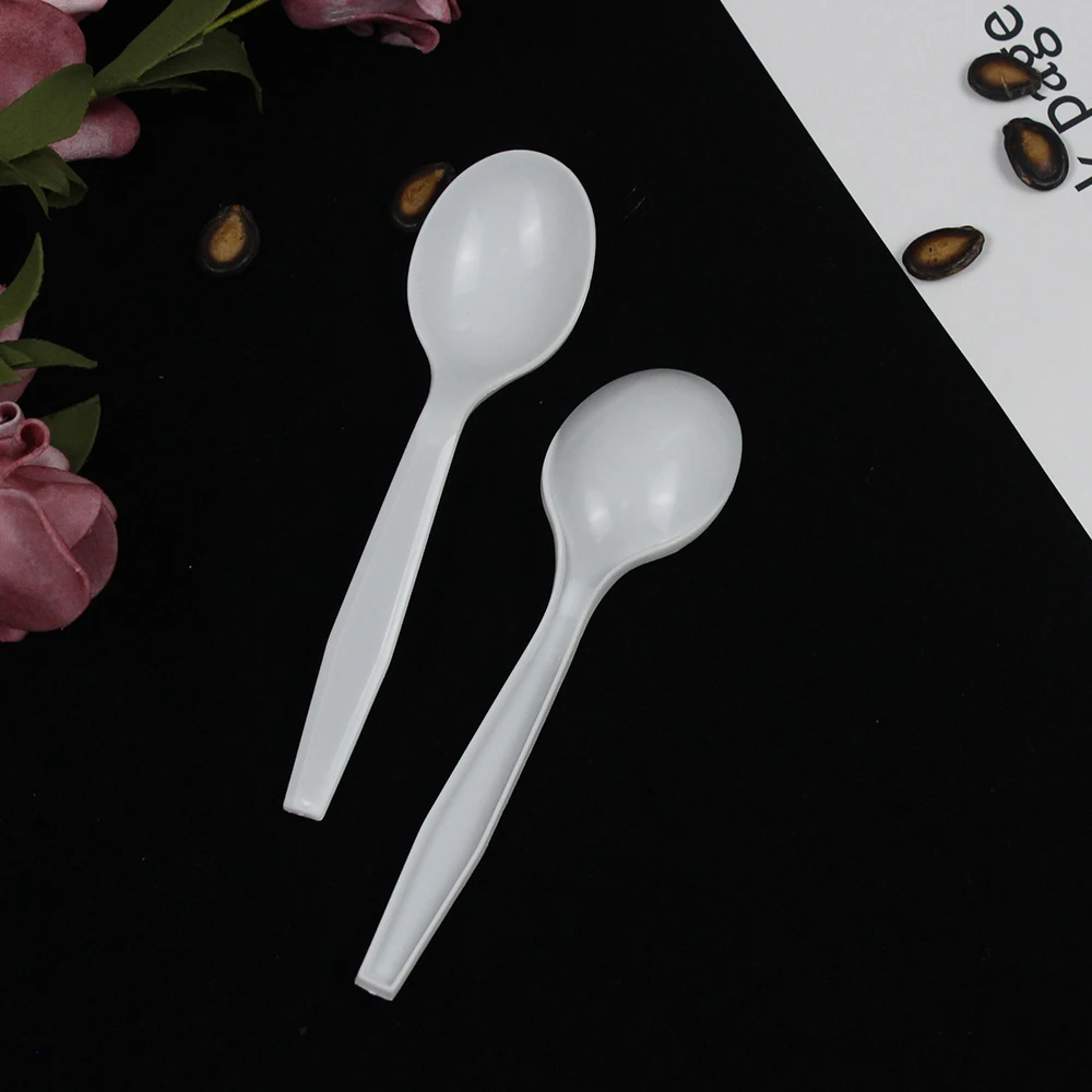 Disposable plastic cutlery 140mm PS plastic spoon white spoon for restaurants