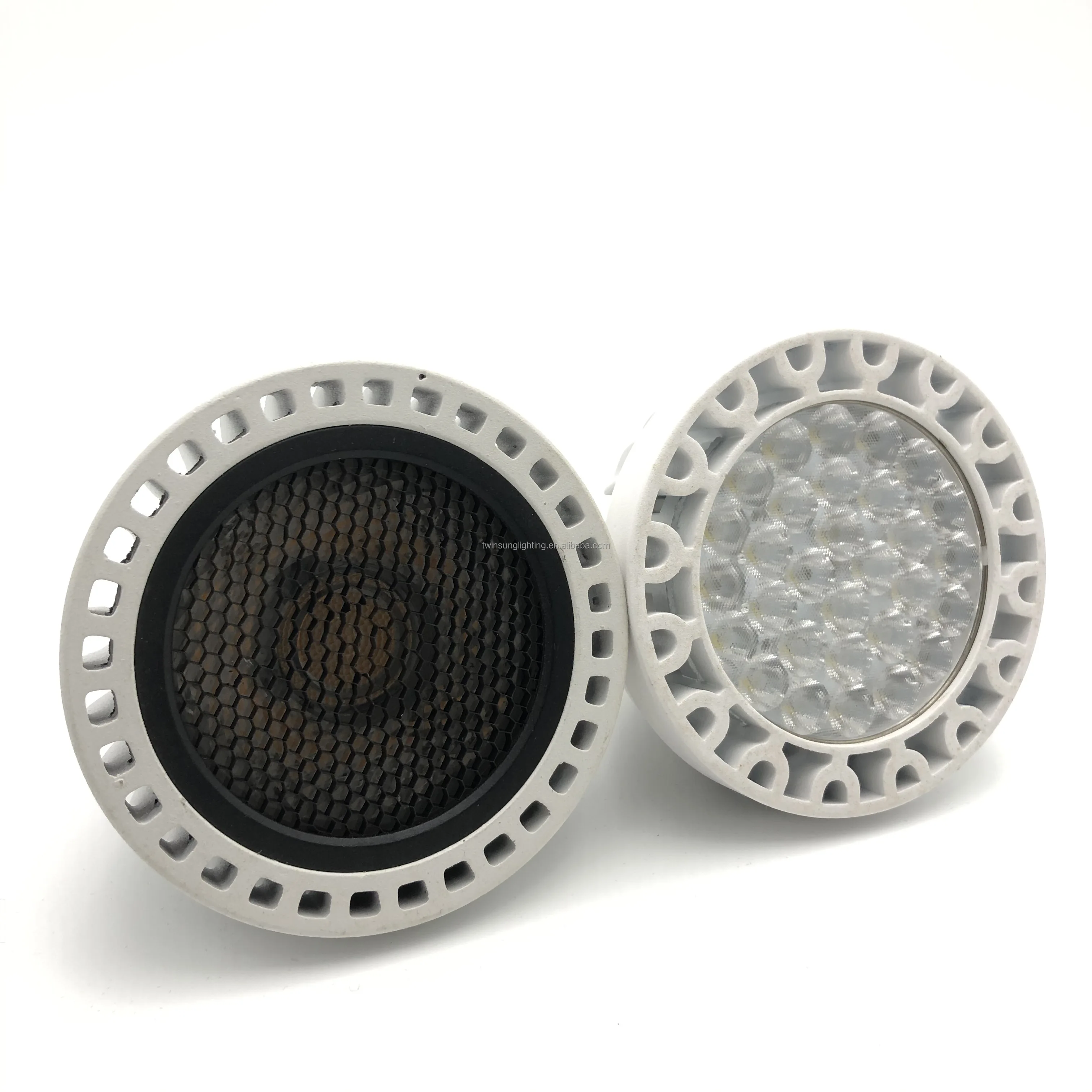 
Hot Sale 40W Variable Beam Angle Par30 Led Aluminium Track Light For Clothes Store Lighting 