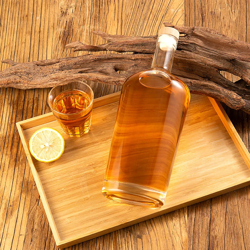 Factory wholesale super flint heave base flat 750ml Clear Glass vodka Liquor Bottle With Bar Top