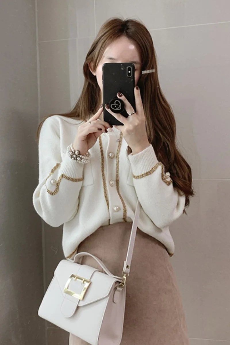 Spring Fashion Ladies Retro Pearl Button Cardigan Sweater Coat Chic Gold Silk Splicing Round Neck Knitted Sweater Women