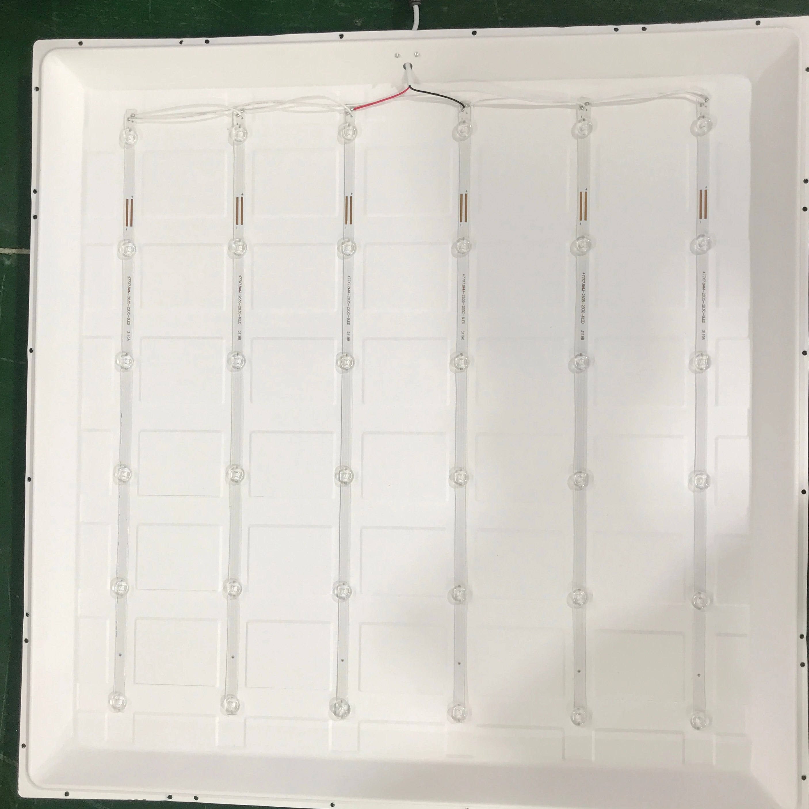 600x600mmLed panel lighting CE RoHS Approved LED ceiling panel light