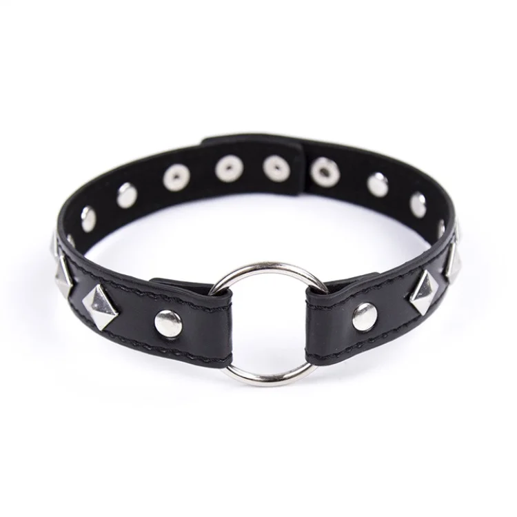 Bondage PU Leather Choker, Collar with Round Metal Ring for Female