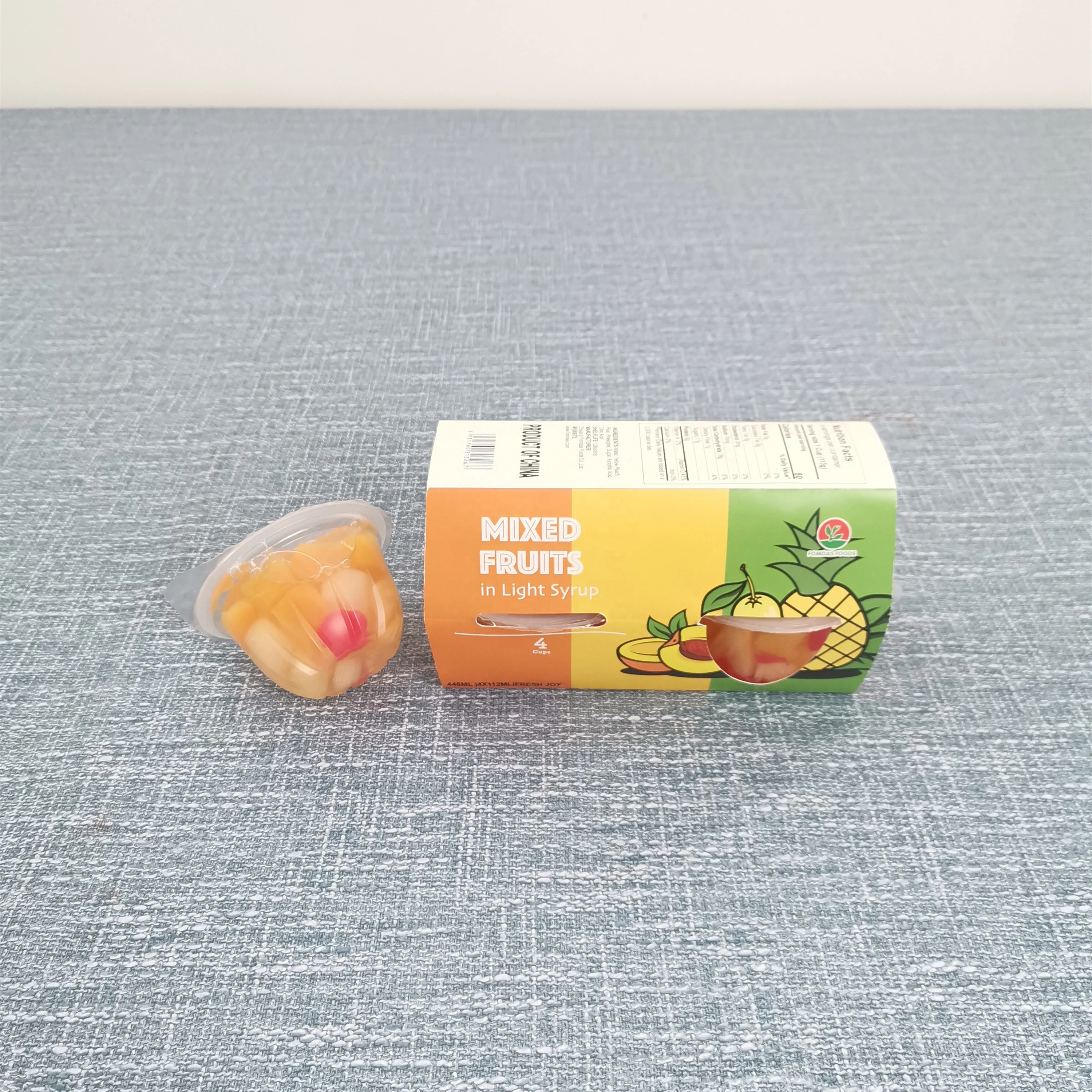 Snack cup 4oz fruit mix in White Graple & Lemon Juice