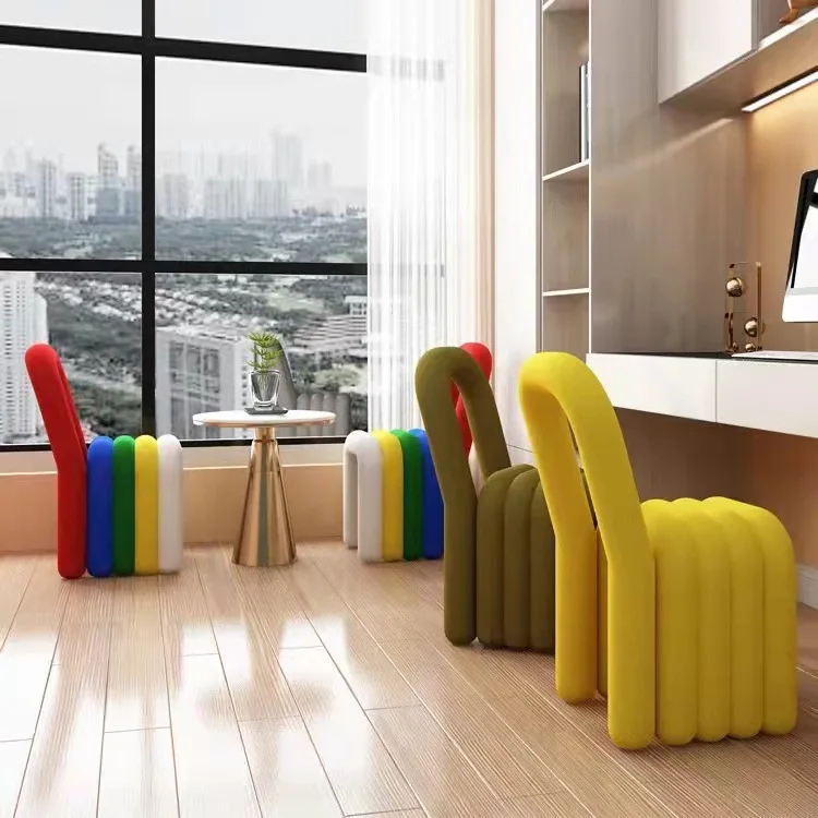 Nordic Modern Luxury, Simple and Irregular Backchair Personalized Network Red Makeup Chair Designer Art Creative Dining Chair