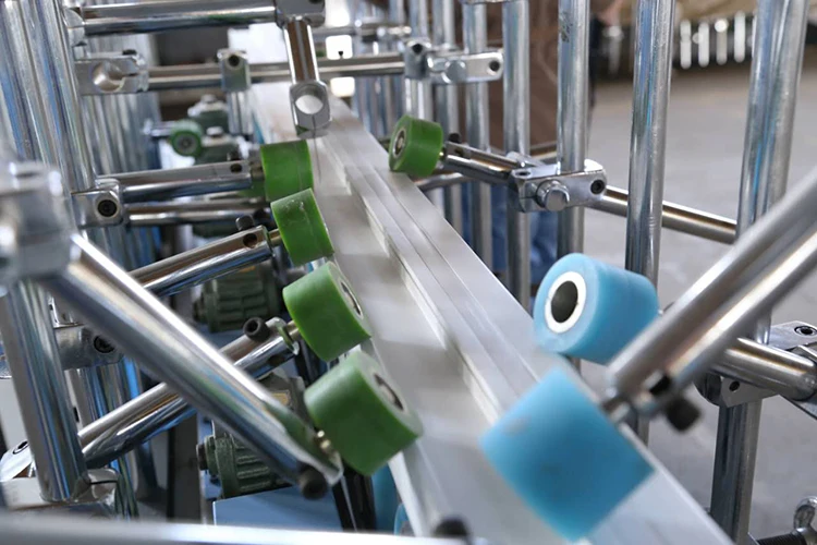 cold pvc paper veneer glue profile wrapping machine