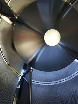 Large capacity commercial washing machine