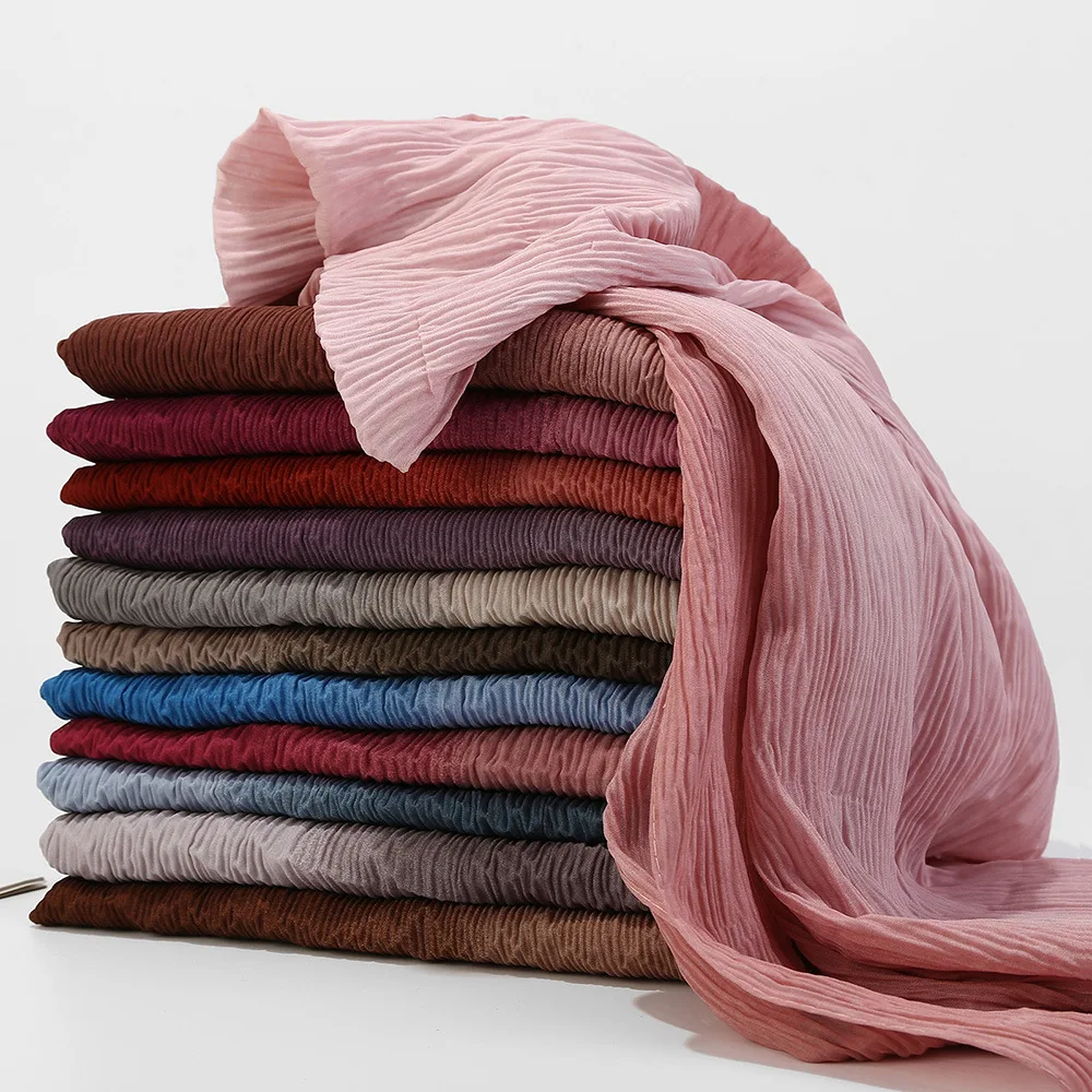 Wholesale Muslim pleated hijab scarf Soft Gradient Color Pleated Head Wrap Scarf Dubai Malaysia Muslim Women Hijab Scarf