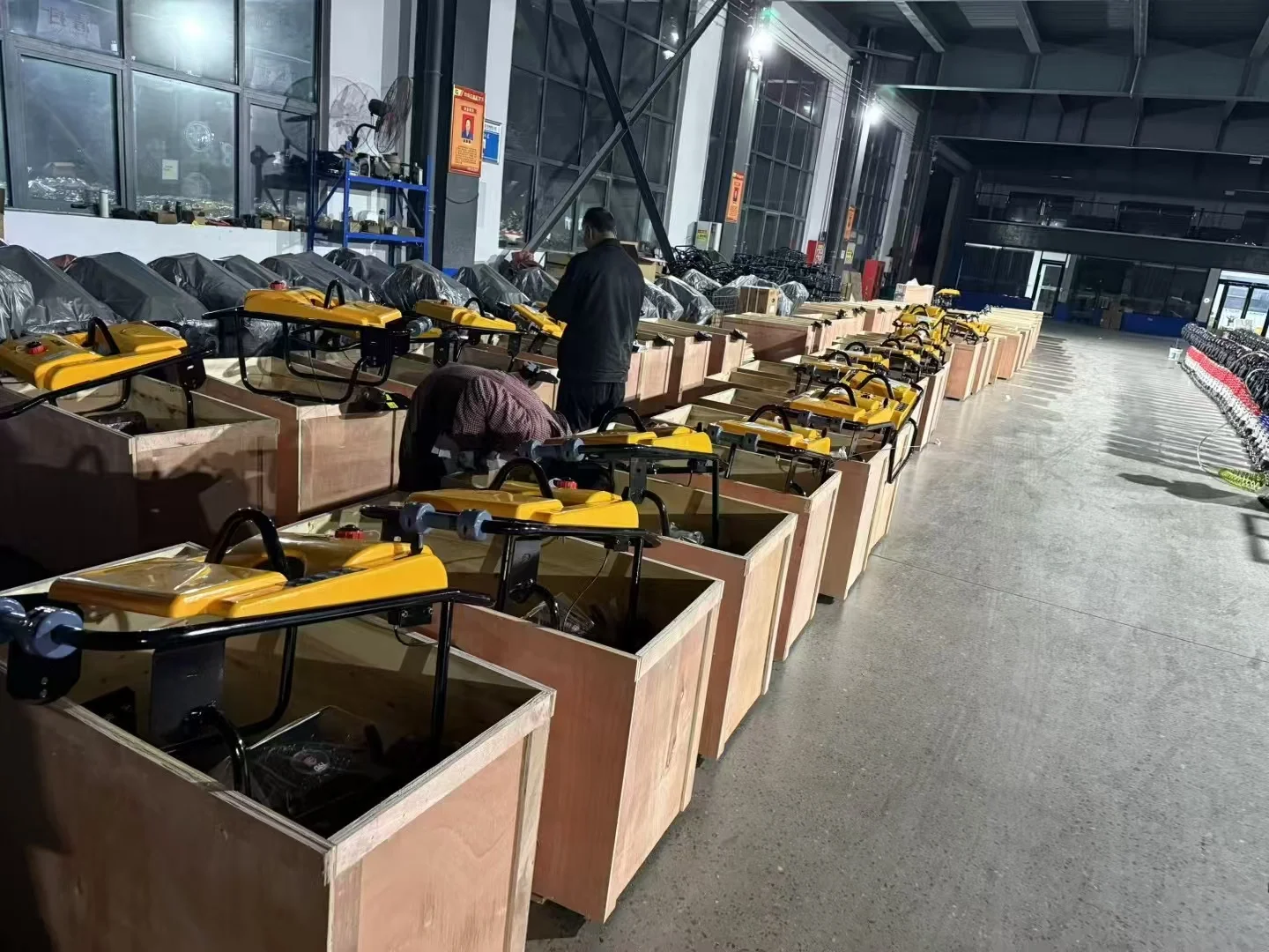 Best Quality Gasoline Diesel Engine Handheld Plate Compactor 350kg Mini Plate Compactor Vibrating Plate Compactor