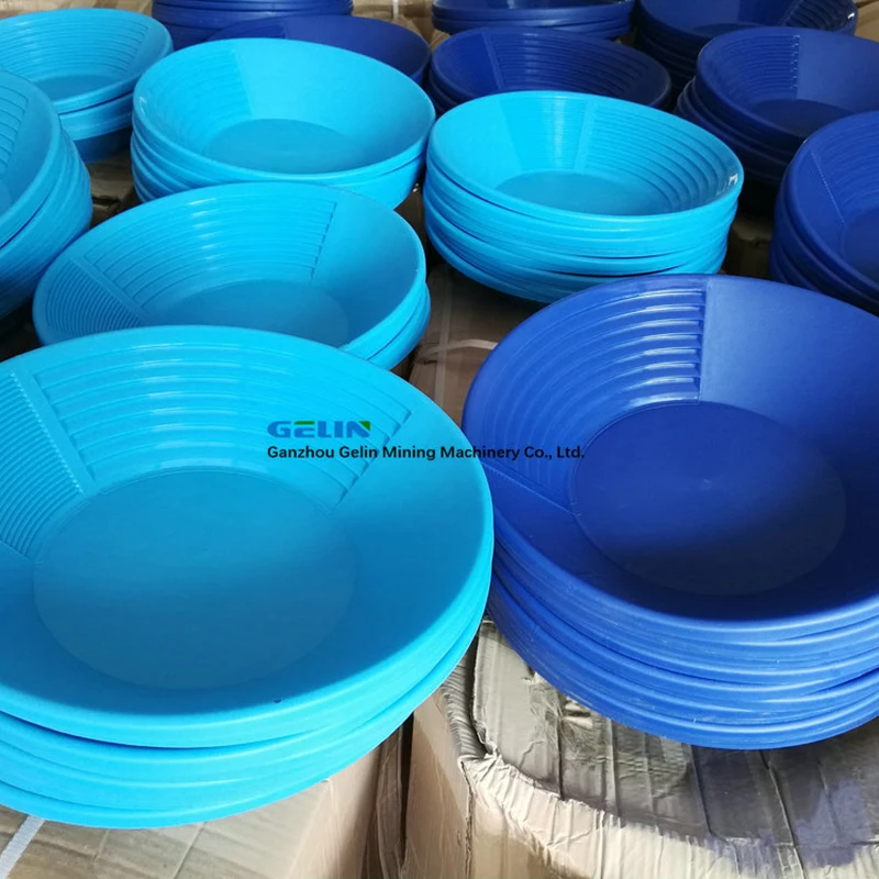 Alluvial sand gold gold washing pan