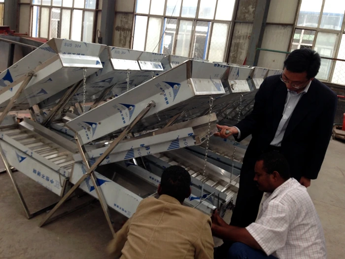 Keda Family Using  Gold blower Machine/ gold dry washer for sale