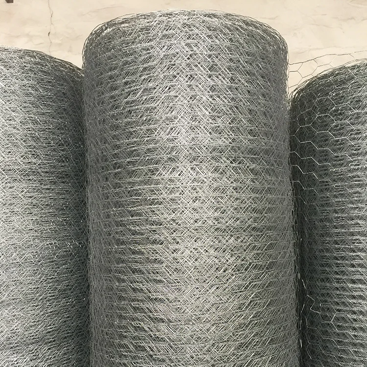 Electric Galvanized Poultry Fence Chicken Wire Mesh Hot Dipped Galvanized Hexagonal Wire Mesh with Reasonable Price