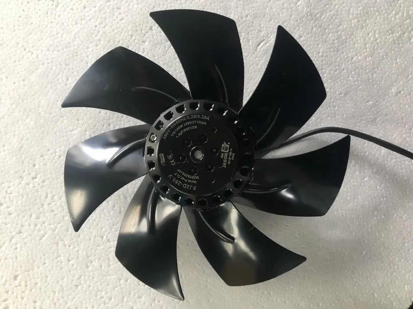 Diameter 250mm metal impeller 110V 220VAC 2650RPM 1150CFM external rotor motor cooling axial fan FJ2S-250.FGV for evaporator