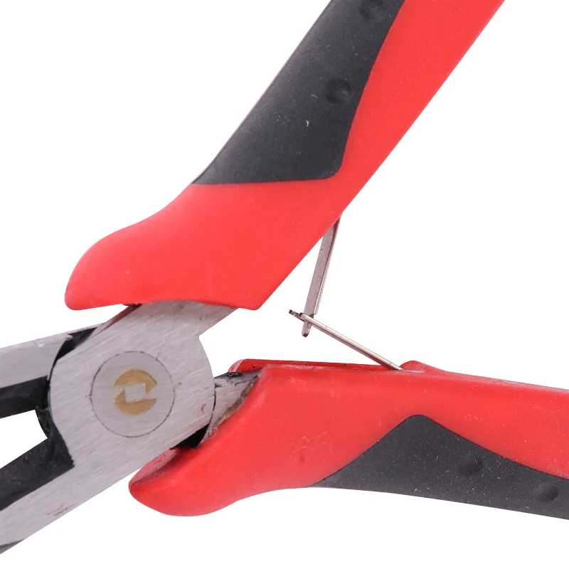 Ronix RH-1304 с функцией длинных плоскогубцев, небольшие длинные плоскогубцы