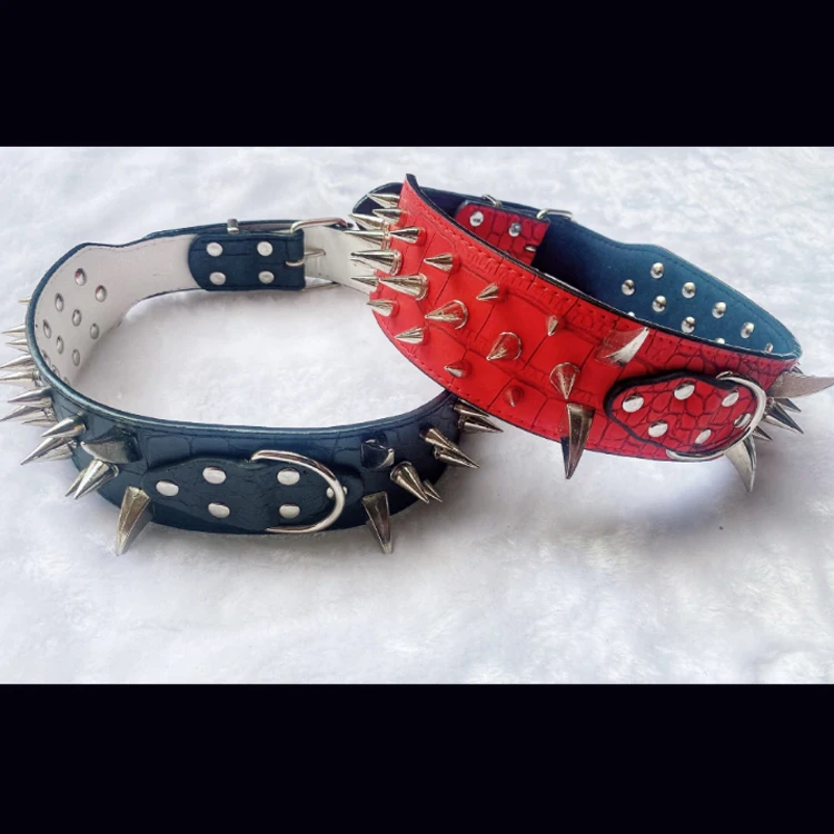 Amazon Hot Selling Pet Accessories Spiked Studded Leather Dog Collars For Medium Large Dogs