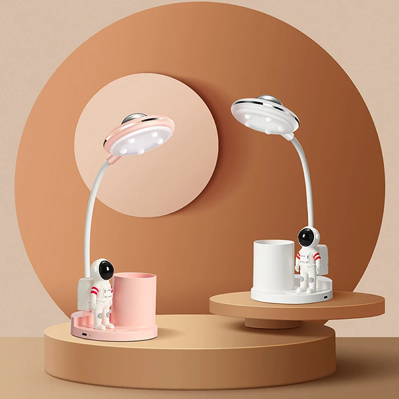 IMYCOO Hot Sale Rechargeable Cordless Astronaut Led Table Lamps Wholesale Custom Crystal Battery Desk Light For Bedside Bedroom