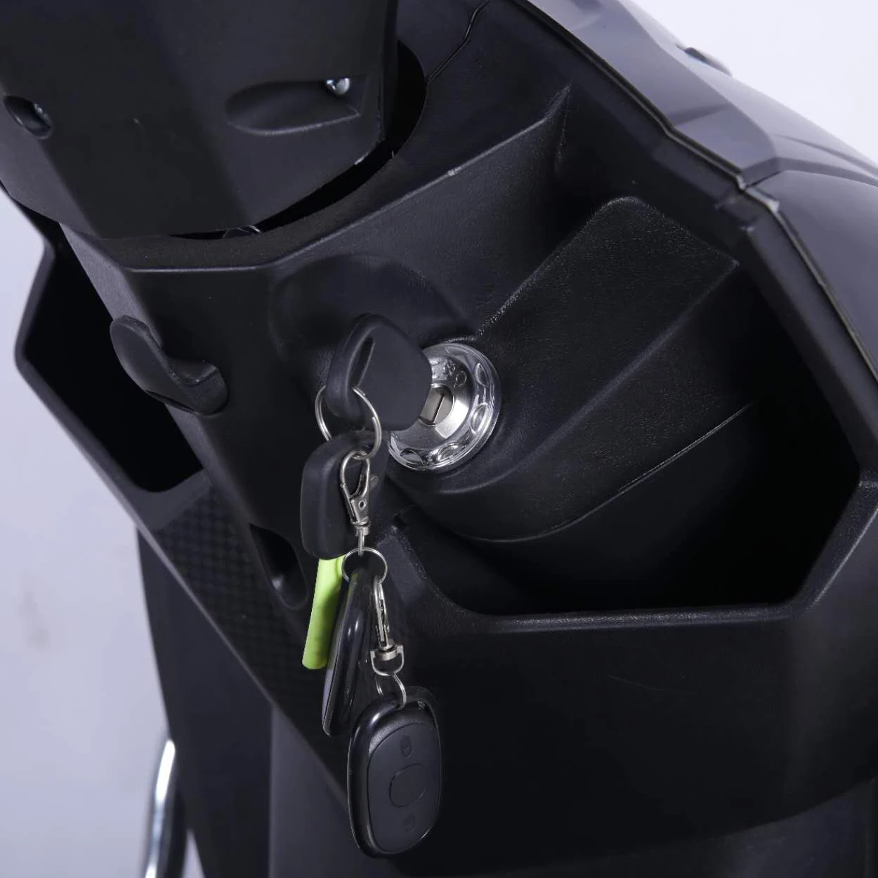 CKD SKD low price fast electric moped 2000W 60KM/H high power electric motorcycle for delivery