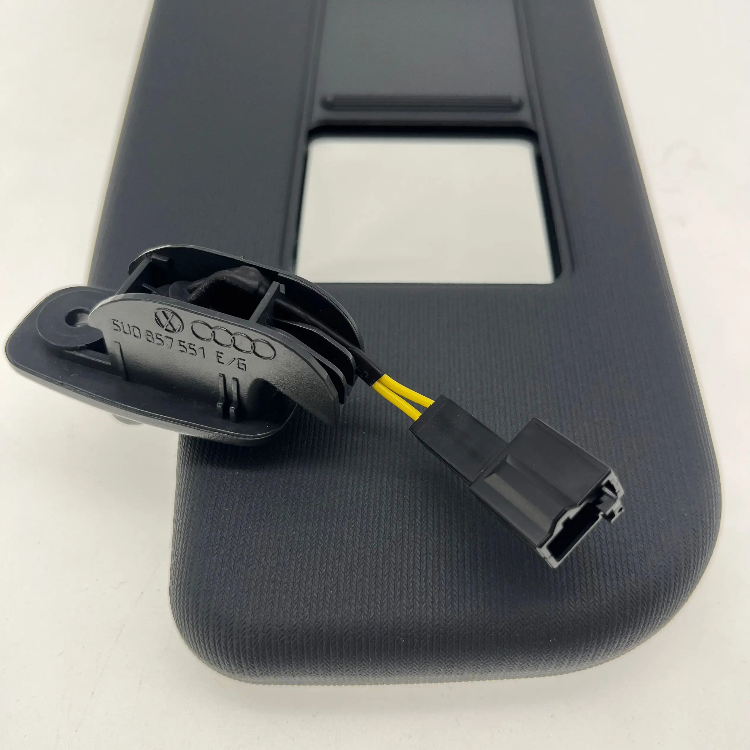 New Black Sun Visor WITH ILLUMINATED MIRROR Front L or R Side 5U0857551 For VW Golf 4 Jetta MK4 Passat B5 Beetle 1998-2013