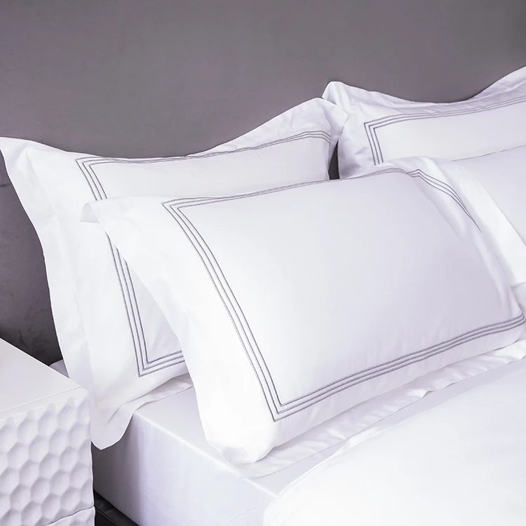 Luxury Wholesale Design Cheap Embroidery Hotel White Bed and Bath Linen