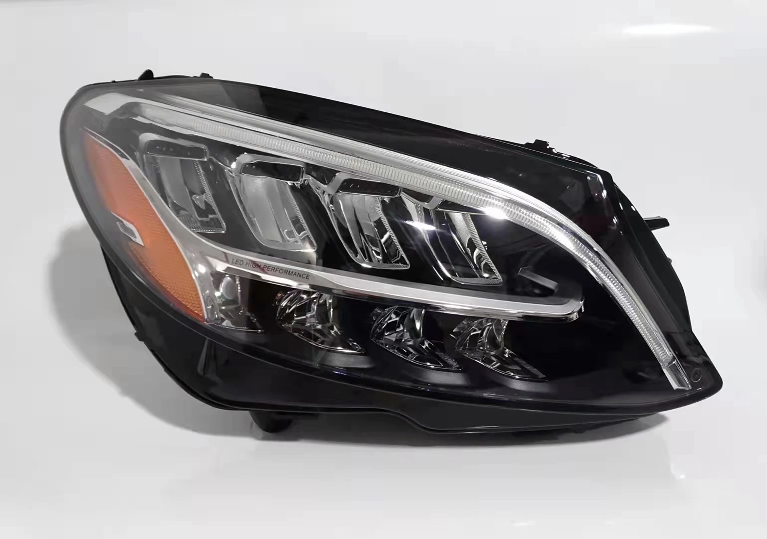 US W205 Headlight For Mercedes Benz 2018 C Class W205 LED headlight North American Standard C200 C300 Car headlight