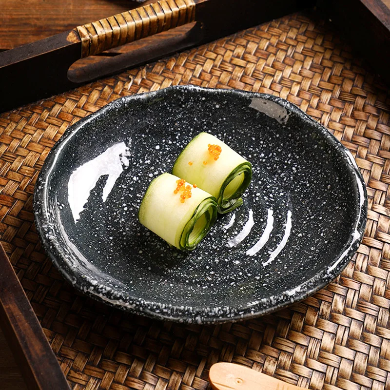Wholesale Restaurant Tableware Japanese Ceramic Plate Irregular Dinner Plate Home Creative Tableware