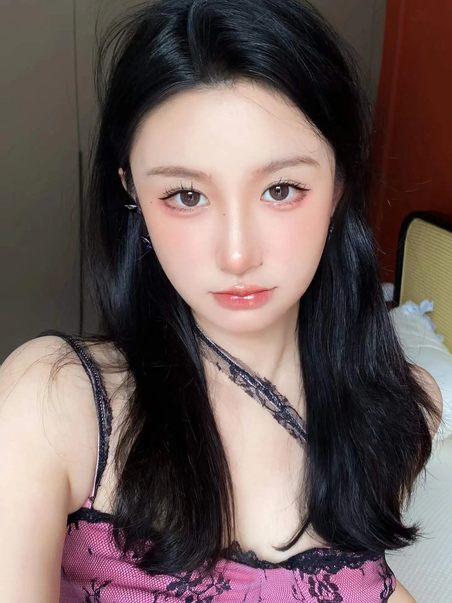 chocate natural color contact lenses pakistan