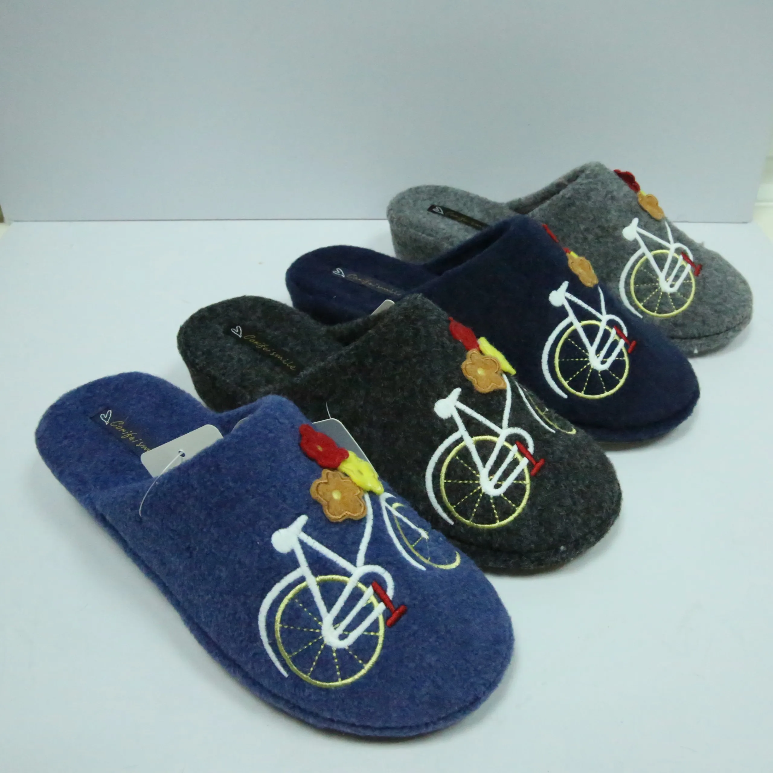 CORIFEI Recreational Bicycle embroidery Height Increasing felt slippers for women