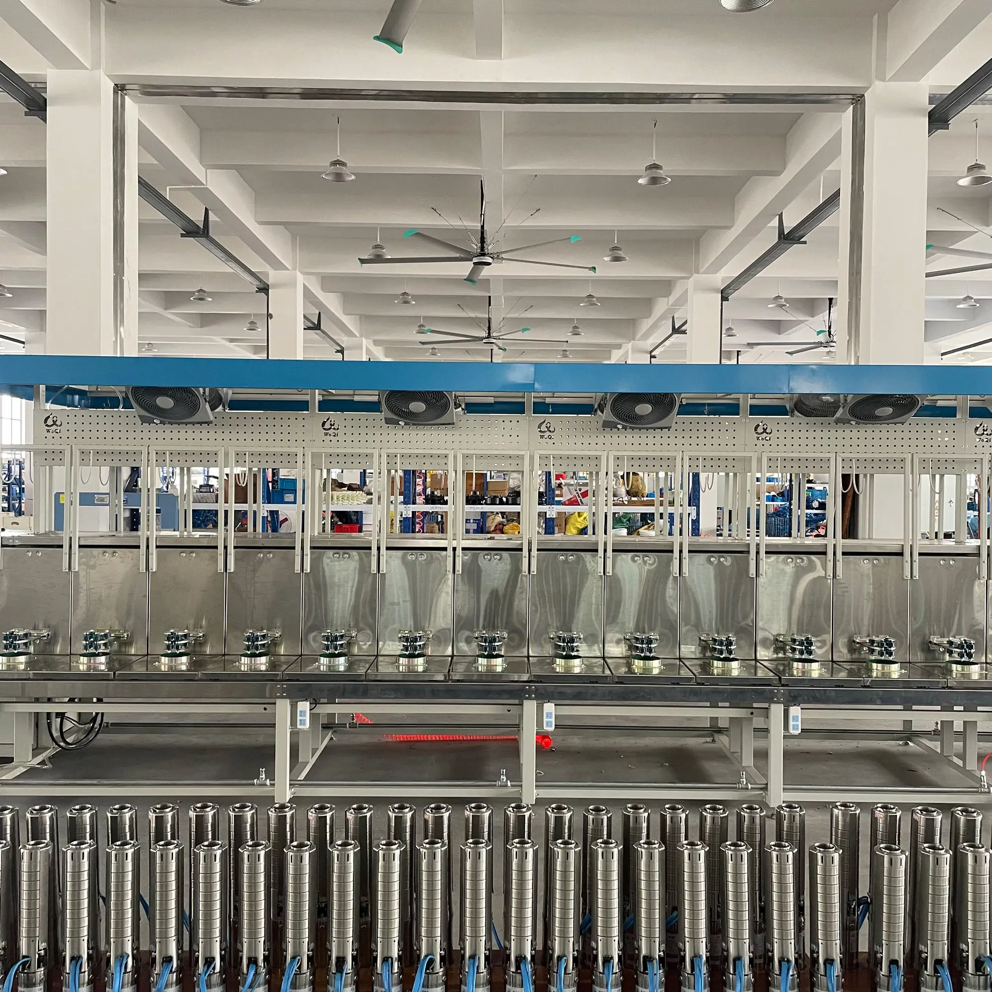 Custom 2HP 1.25 inch 180m plastic impeller pump Solar Power Submersible Borehole Water Pump Deep Well pump