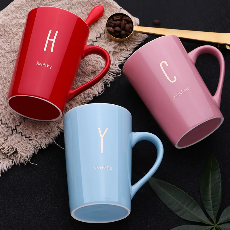 Custom logo handmade white/black wood handle ceramic coffee mug unique tea cup with lid