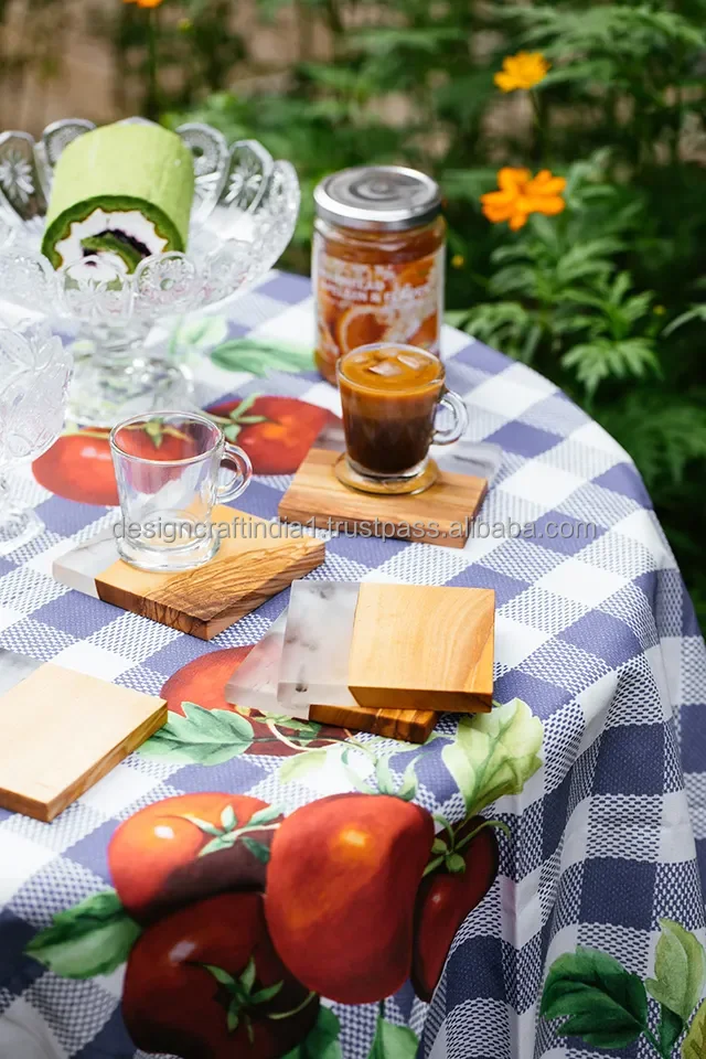 Indian Manufactured Resin Craft Square and Round Shape Resin Coaster for Cups and Mugs Coaster Available at Custom Packaging