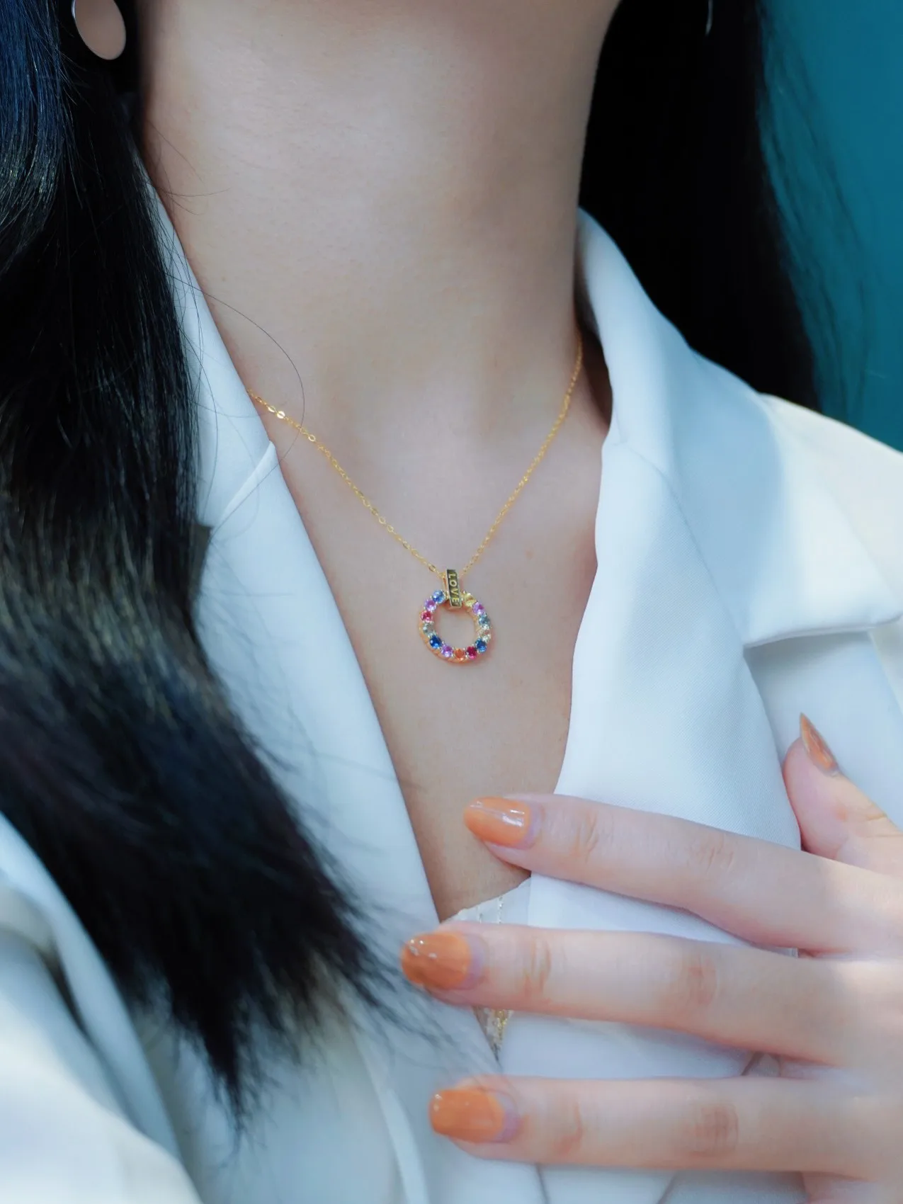 Brilliant Color Natural Muti-color Rainbow Sapphire 18k Genuine Gold Smile Necklace