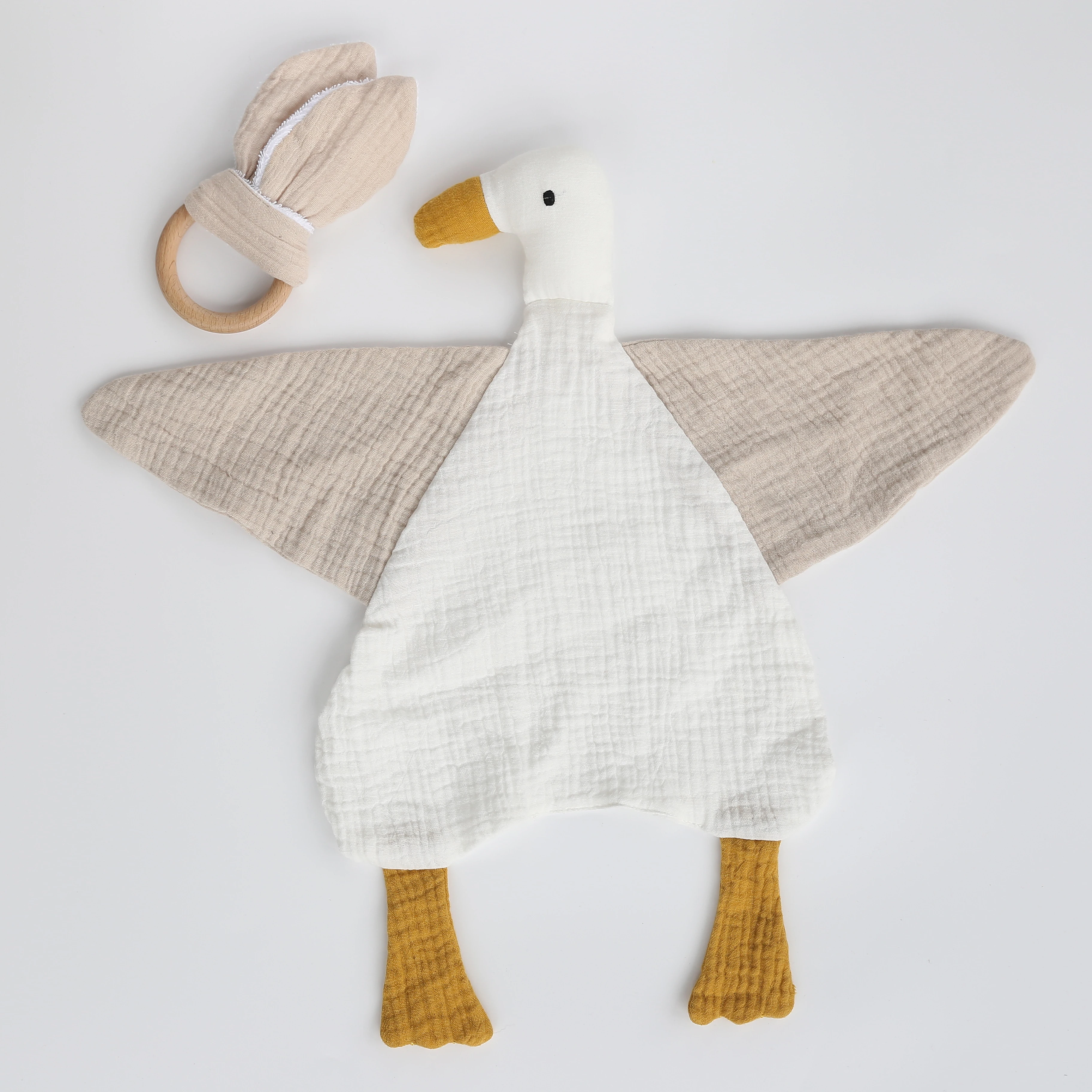 Wholesale 2013 custom muslin baby cuddle cloth goose sleeping soft toy dou dou orgaic cotton lovey comforter blanket for newborn