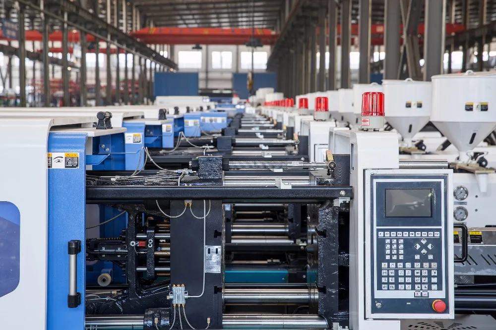158 Tons sonly Plastic Injection Molding Machine for plastic spoon fittings