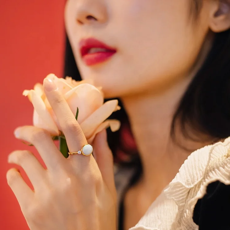 Hot Sale Oval Synthetic Opal Female Ring Yellow Gold Plated 925 Silver Design Ring Jewelry