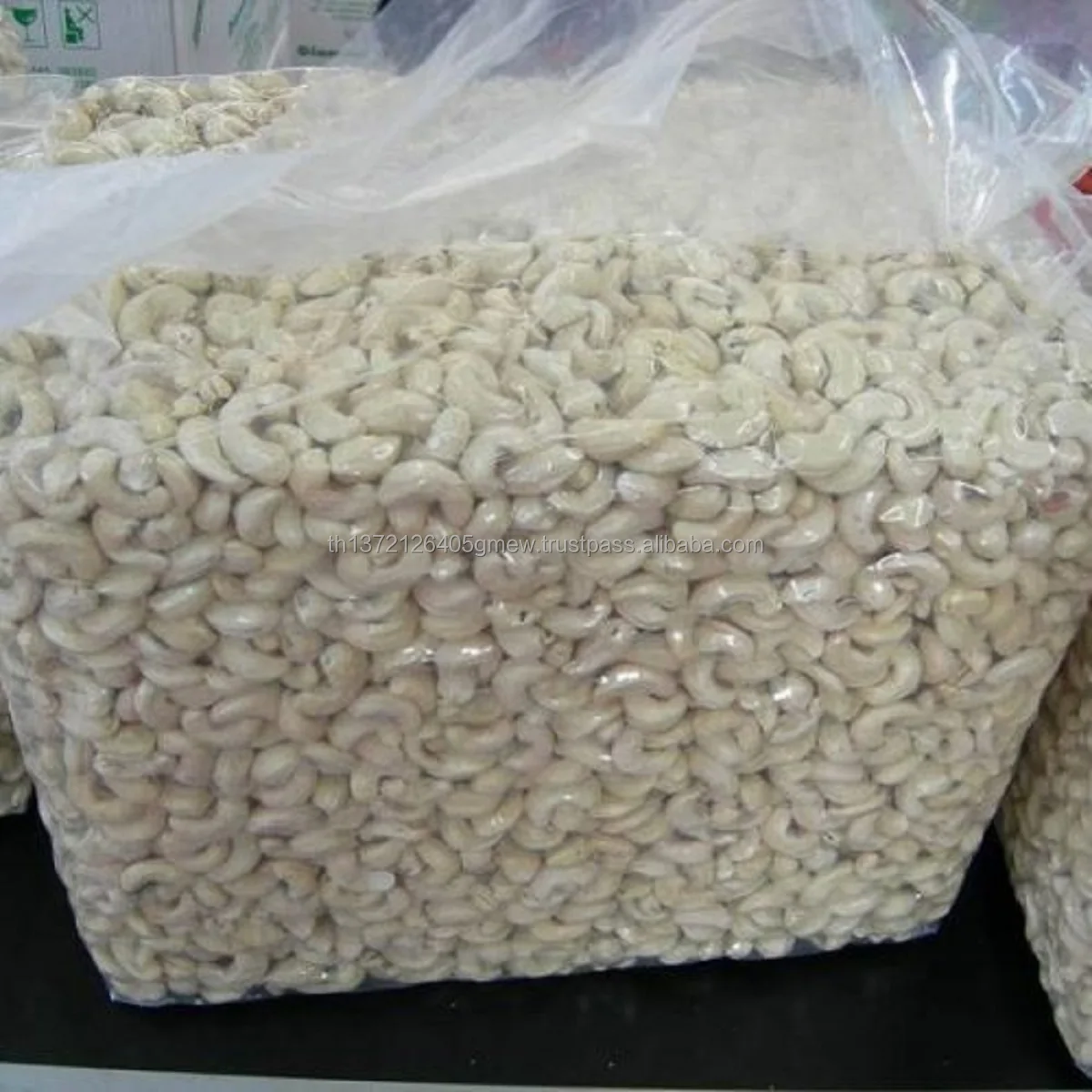 Thailand Exporter Vietnam Salted Roasted Cashew Nuts Available