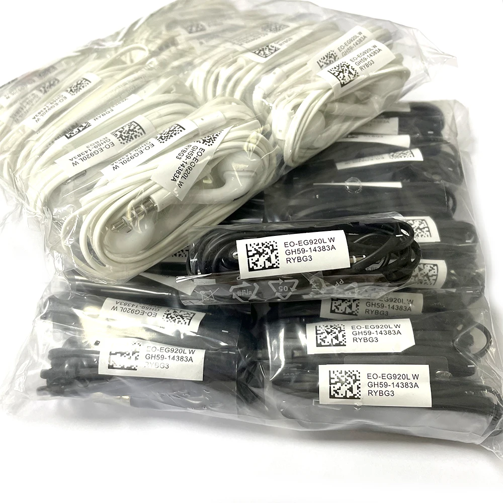 Wholesale for Samsung earphones With control Speaker Wired 3.5mm with headphones for Galaxy S6 S7 Edge S3 S4 S5