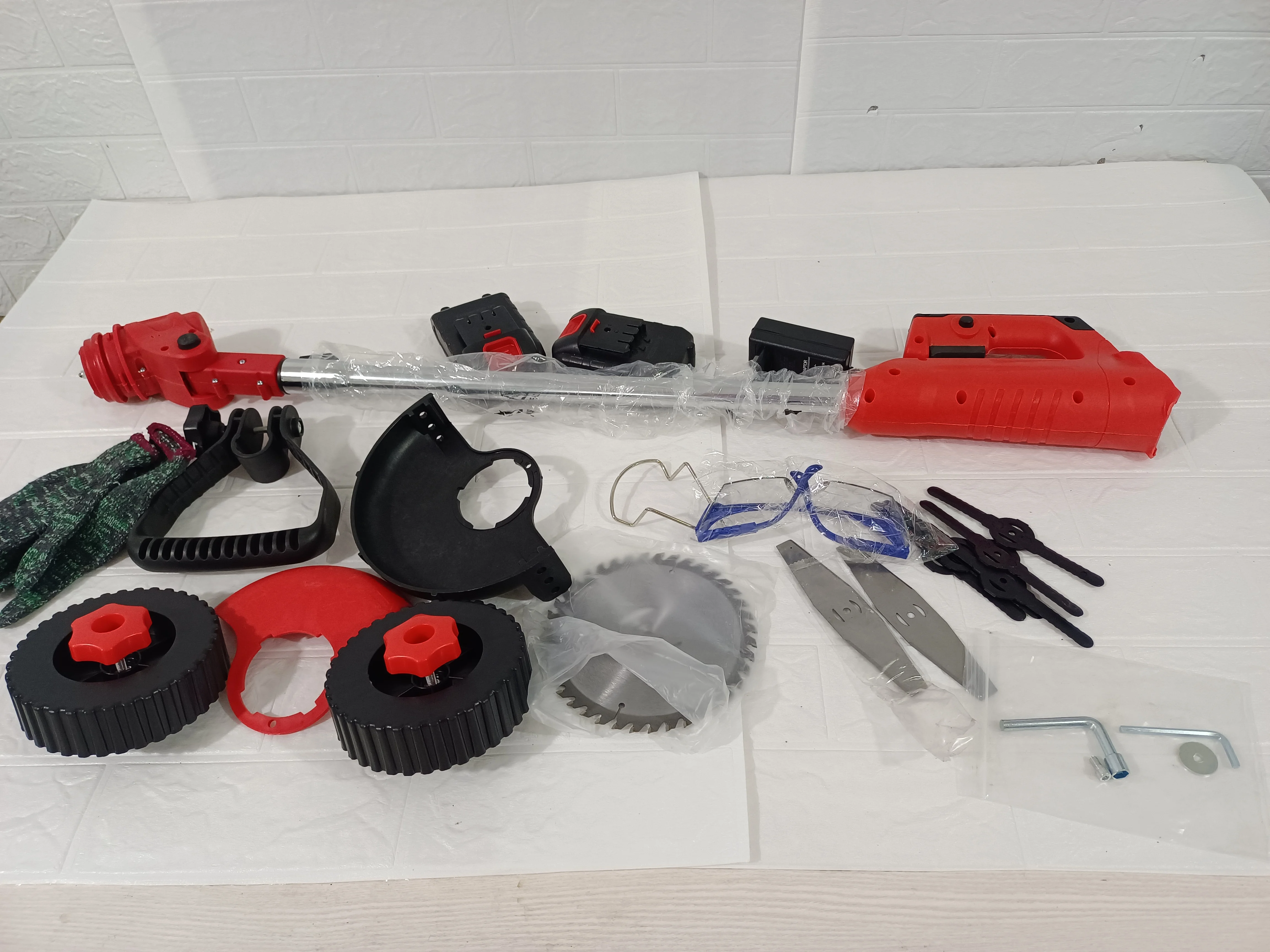 Garden Tools Lithium Battery Electric Rechargeable Grass Cutter Hand Cordless Power String Trimmer