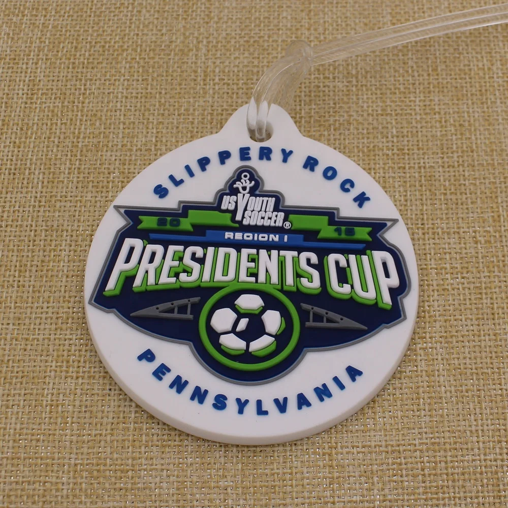 Zhongshan KEQI Изготовление по индивидуальному заказу Водонепроницаемый Круглая силиконовая багажная бирка из ПВХ