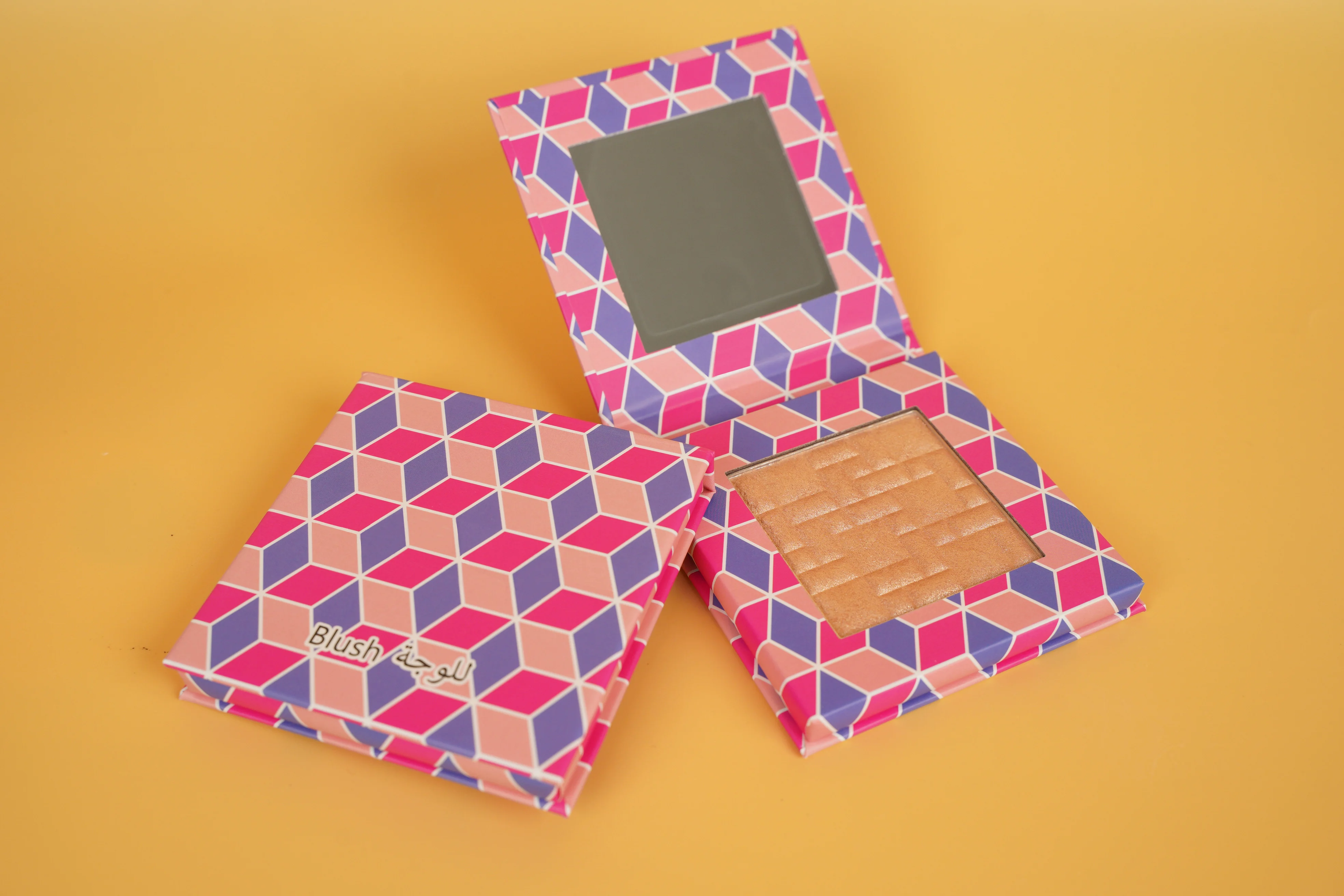 Cruelty-Free Powder Blush And Highlights Shape Contour & Highlight Face for a Shimmery or Matte Finish