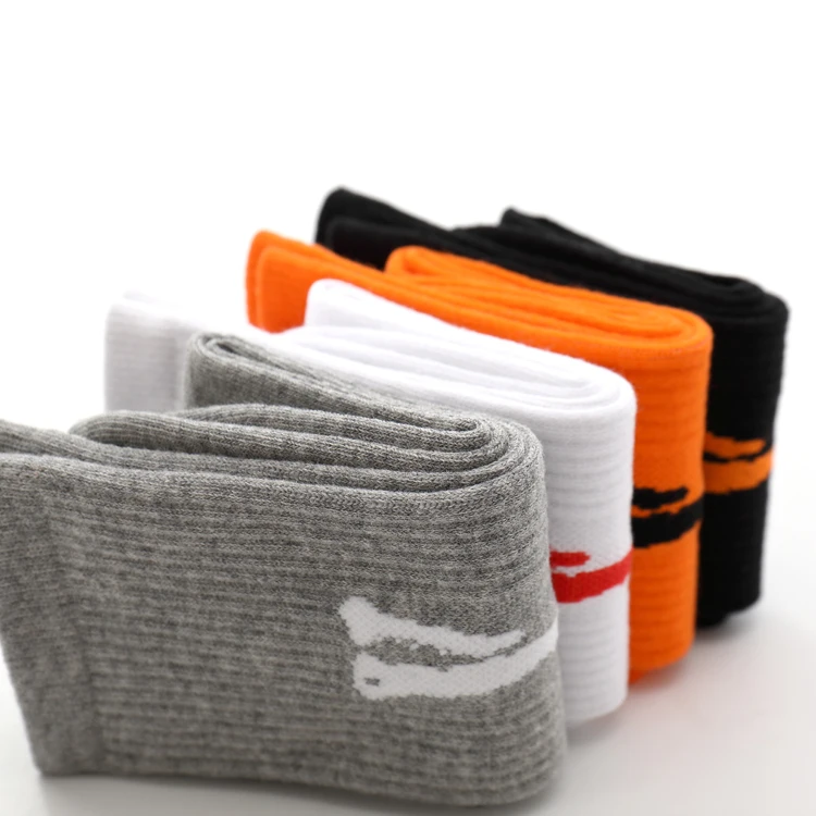 2022 Crazy Socks couple custom logo Fashion Adult Skateboarding cool sports Cotton Socks for Man