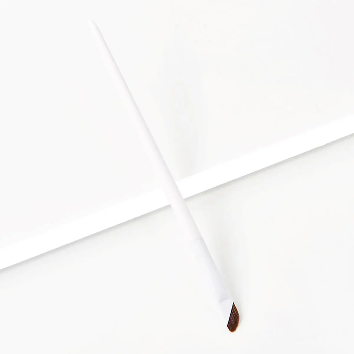 Blade Eyeliner Brush Ultra Fine Flat Tip Fine Slanted Brow Brush Eyeliner Portable Makeup Brush Make-up Tools