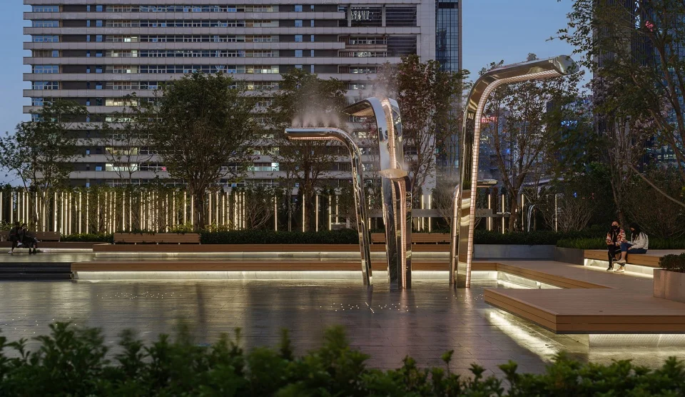 high quality Ss304 Stainless steel Outdoor 3d tree fog spray Mist forest system Sculpture Street tree Motif Arch Decoration art