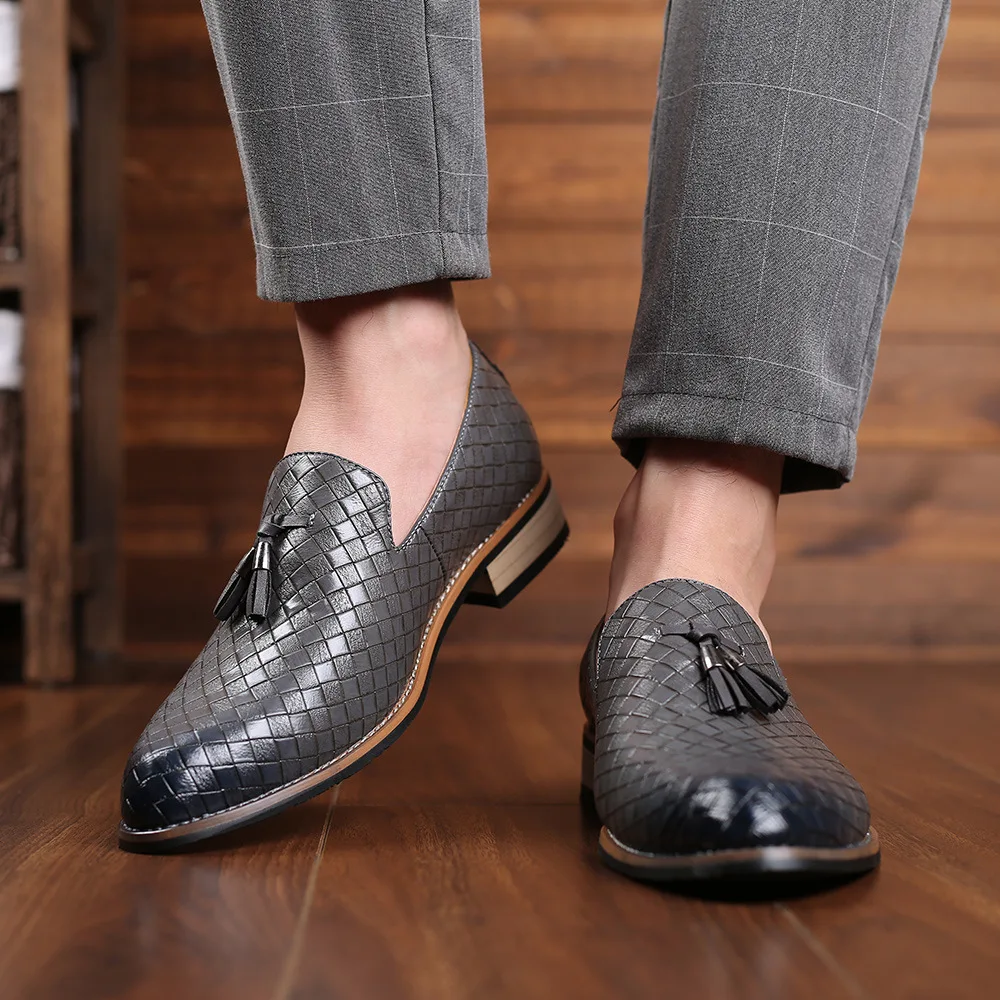 High Quality Wholesale PU Leather Slip-on Loafers Pure Color Italian Oxfords Brown Dress Shoes for Men
