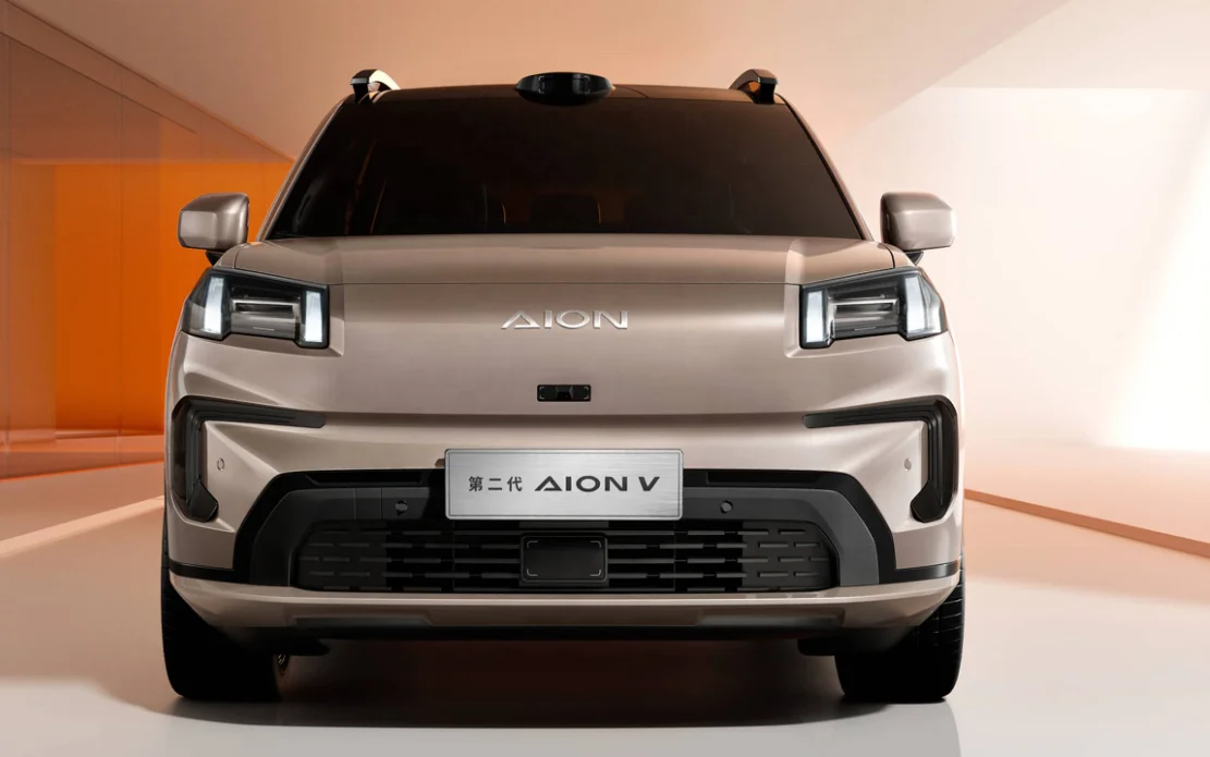GAC AION V2 Tyrannosaurus Rex self-driving driverless SUV Magazine battery s 580 y New Electric Vehicles EV Car