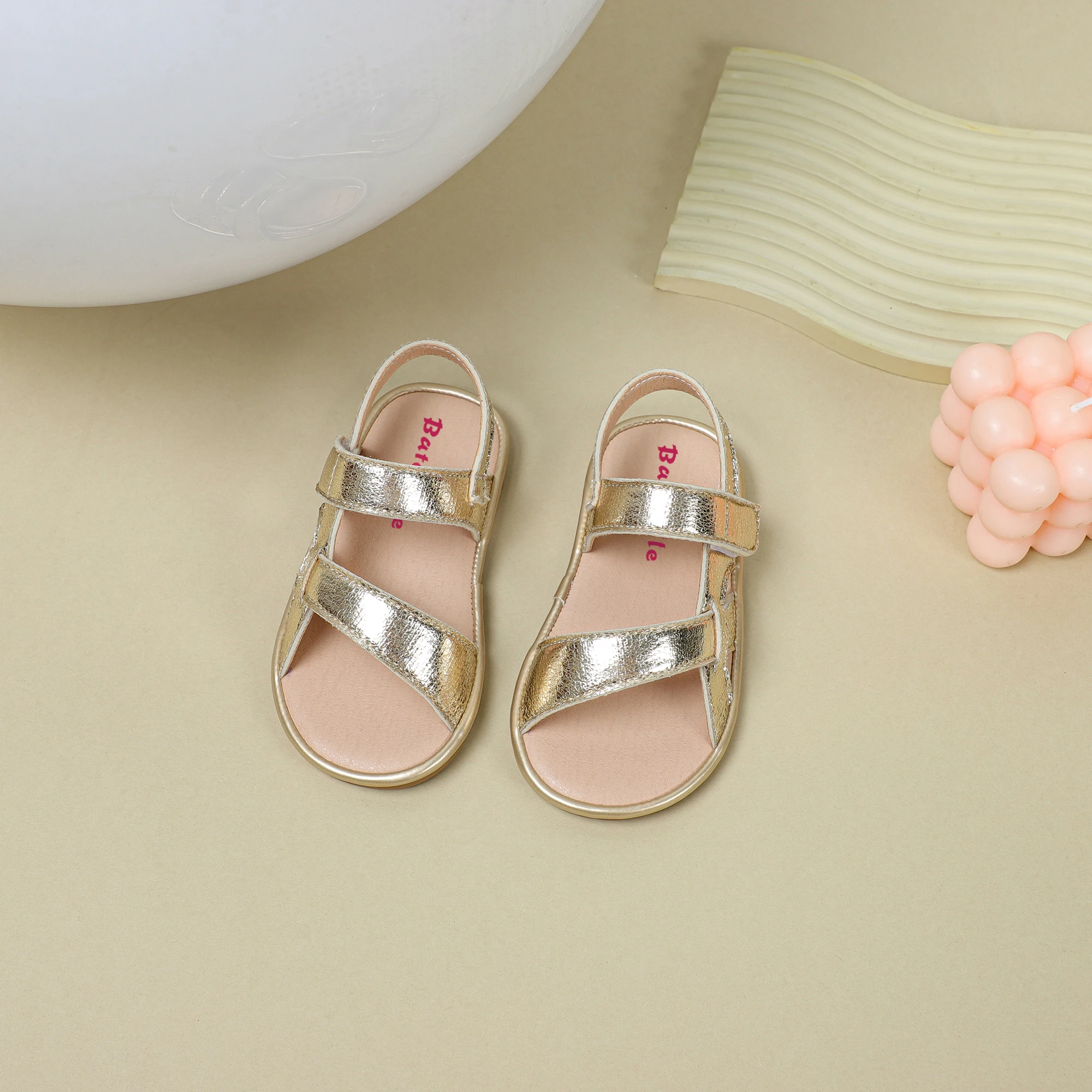 Soft Rubber Baby Shoes Soles For Newborns Non-slip Breathable Girl Cross Bows Fashion Flat Sandals Baby First Walker