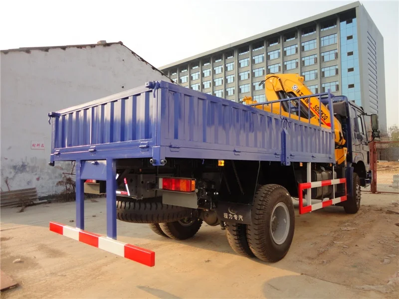 New Sinotruk Howo 4x4 внедорожных все колеса установленная тележкой складной кран