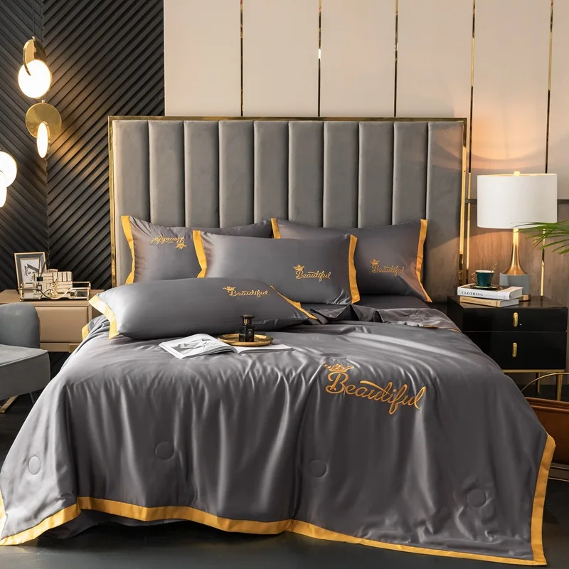 Washed silk fabric Embroidery design summer cool quilt four piece set