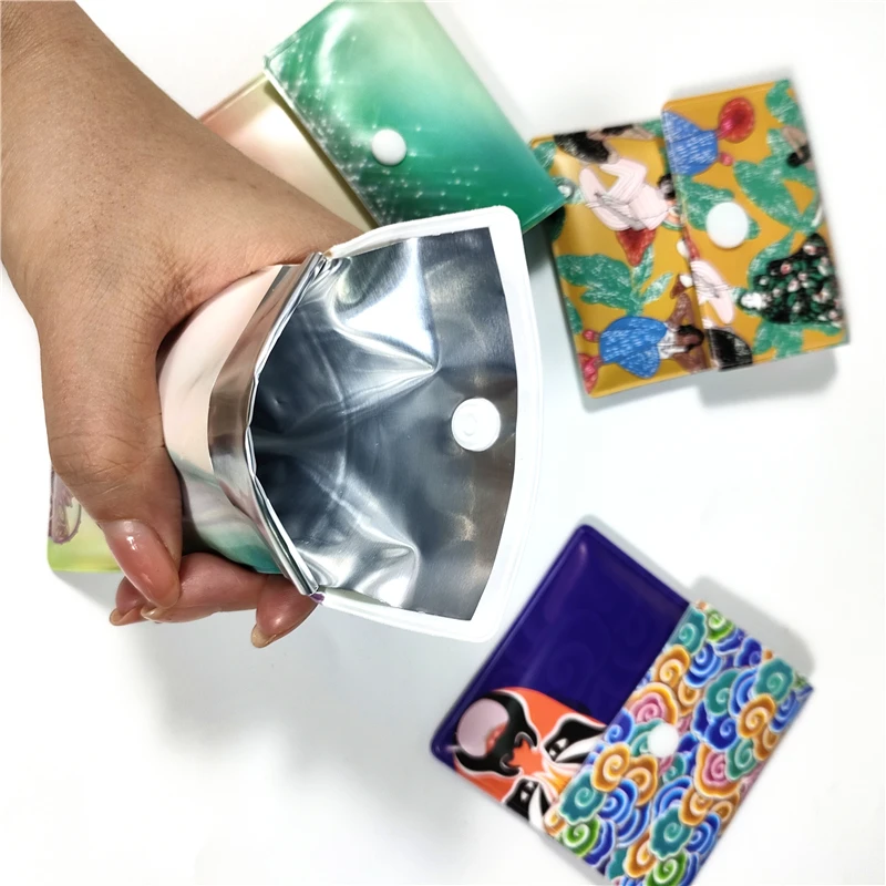 Cheap Blank Style Cremation Pvc Plastic Foil Ash Tray Bag Disposable Eco-Friendly Pocket Ashtray Bag