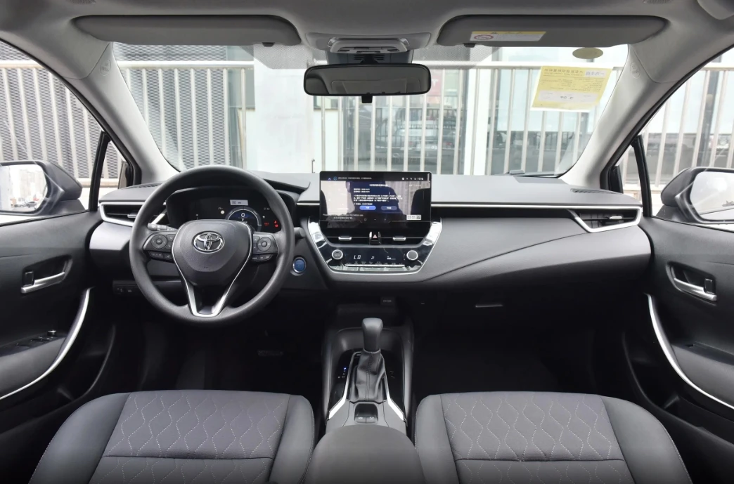Лидер продаж низкая цена 2024 новый автомобиль TOYOTA COROLLA Элитный Гибридный парк продажа на экспорт лидер в Ираке
