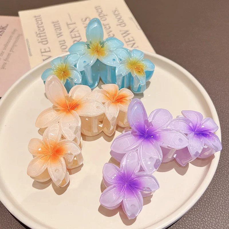 New Design Creativity Plastic Resin 3 Flower Large Claw Hair Clip For Women 11cm Summer Sweet Gradient Color Flower Hair Clips