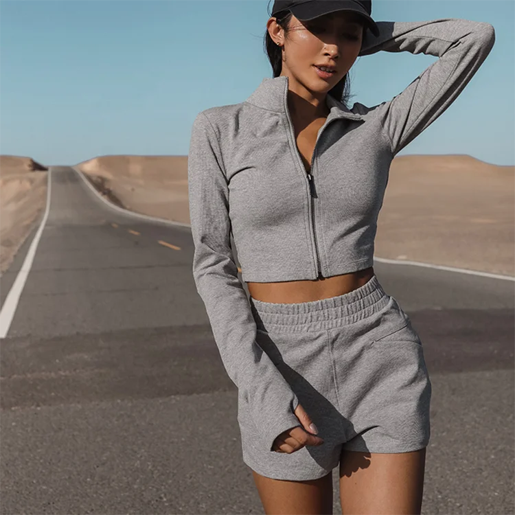 
2021 New High Waist Autumn Sport Tracksuits Reflective Women Zipper Hoodies Shorts Sets 